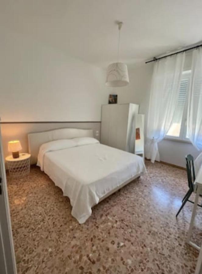 2-Bedroom Sunny Sea View With Balcony, La Casa Di Christine Монтеросо ал Маре Екстериор снимка